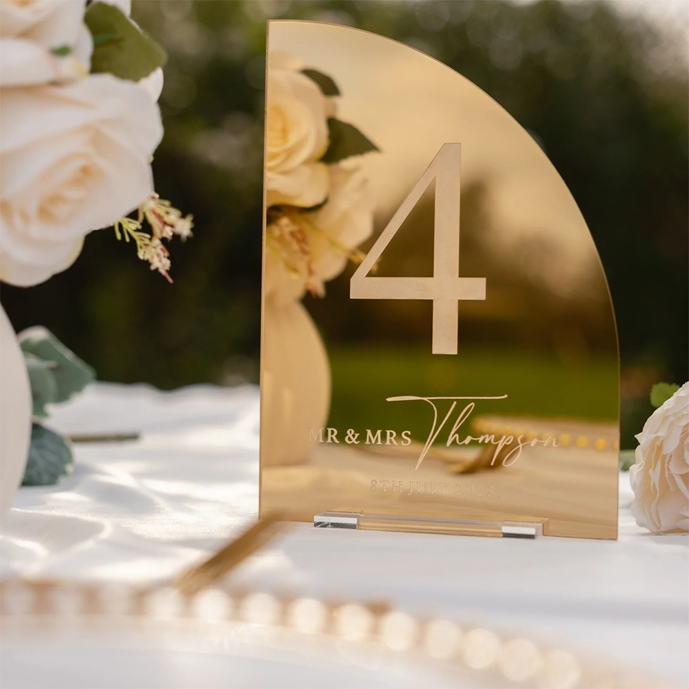 Personalized Wedding Bar Sign  - Table Number Gold recension och pris